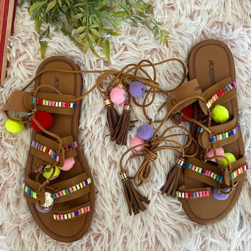 Mascotte NWOT Tan‎ Colorful Pom Pom Coin Jewel Boho Tassel Lace Up Sandals Sz 7
